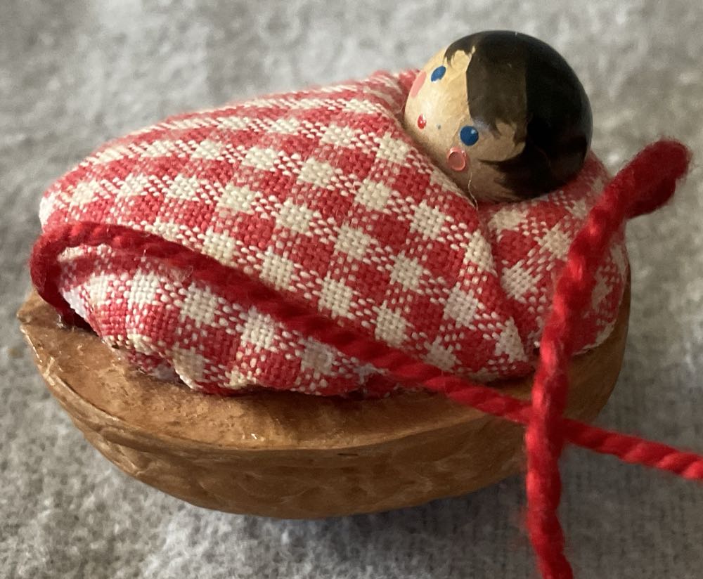 Nutshell Ornaments  (General) ornament collectible - Main Image 4