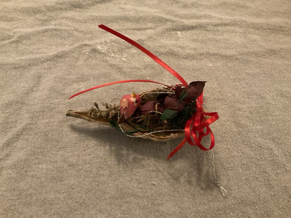 Peapod Ornament - Homemade (Handmade) ornament collectible - Main Image 3