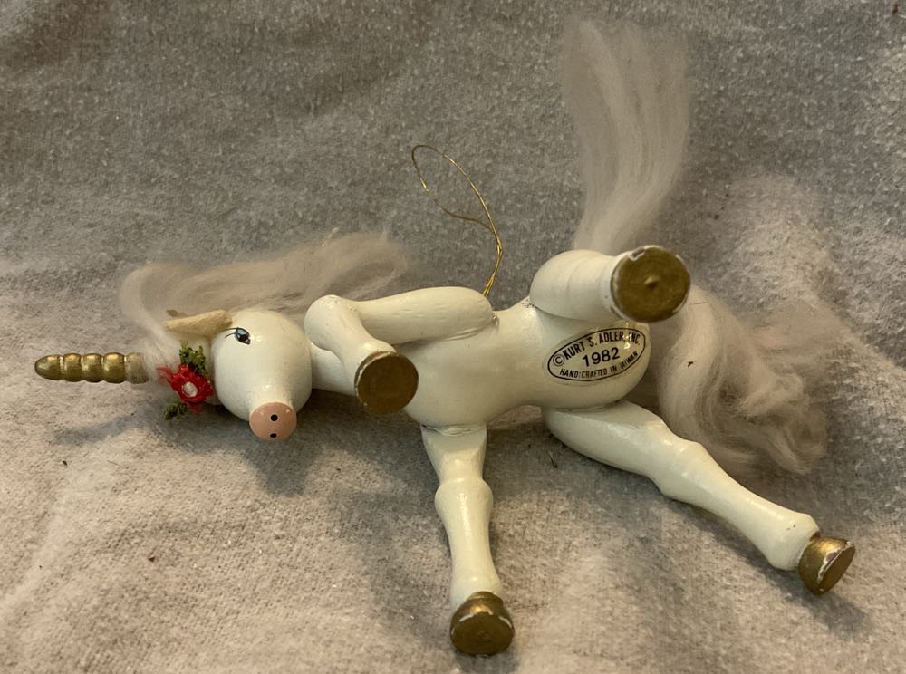 Unicorn: Kurt Adler Painted Wood Unicorn Sitting  (Fantasy/Sci-fi) ornament collectible - Main Image 4