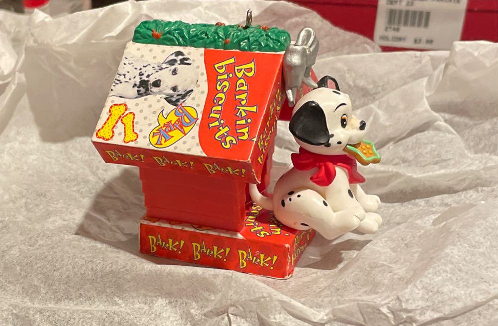 101 Dalmatians - Barking Biscuits - 101 Dalmatians (Disney) ornament collectible - Main Image 2