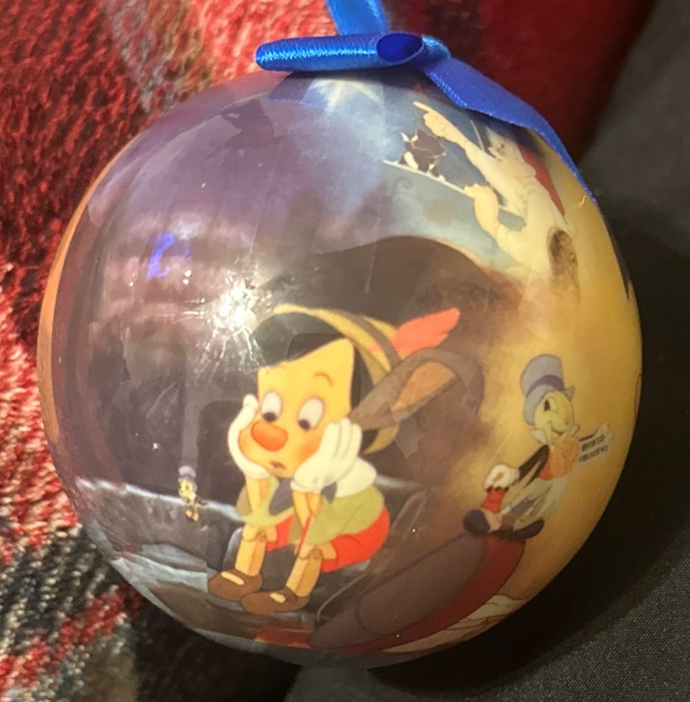 Disney-pincchio  ornament collectible - Main Image 4