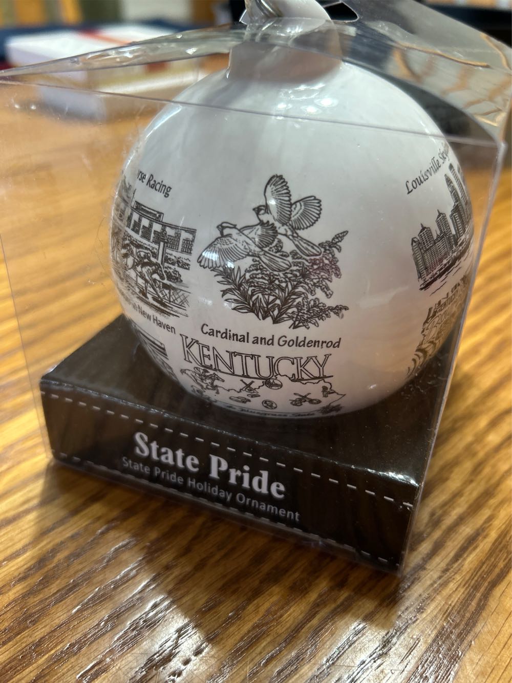 Ky State Pride  ornament collectible [Barcode 666079663913] - Main Image 4