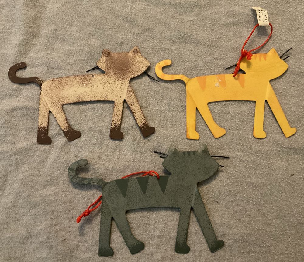 Metal Ornament Cats  (Christmas) ornament collectible - Main Image 2