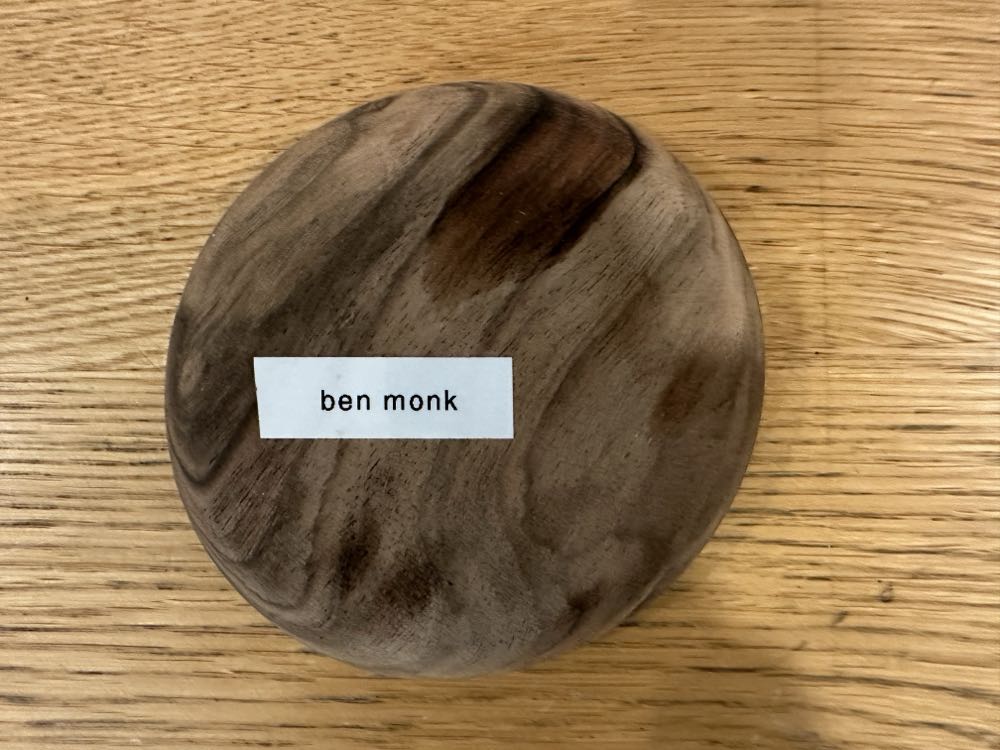 Plate Small Wood  ornament collectible - Main Image 3