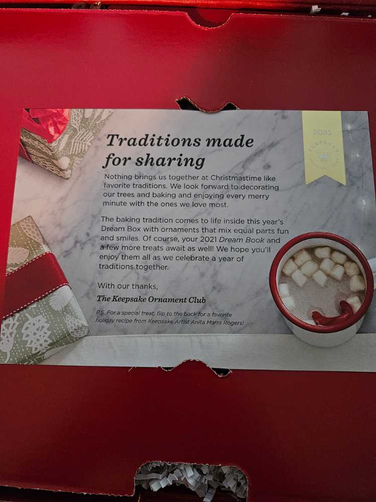 2021 Hallmark Ornament Club Member Box  ornament collectible - Main Image 2