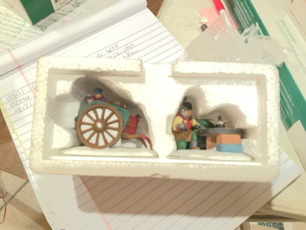 Nib Hallmark Disney Mickey Mouse Holding Puppy Tree Holiday Ornament