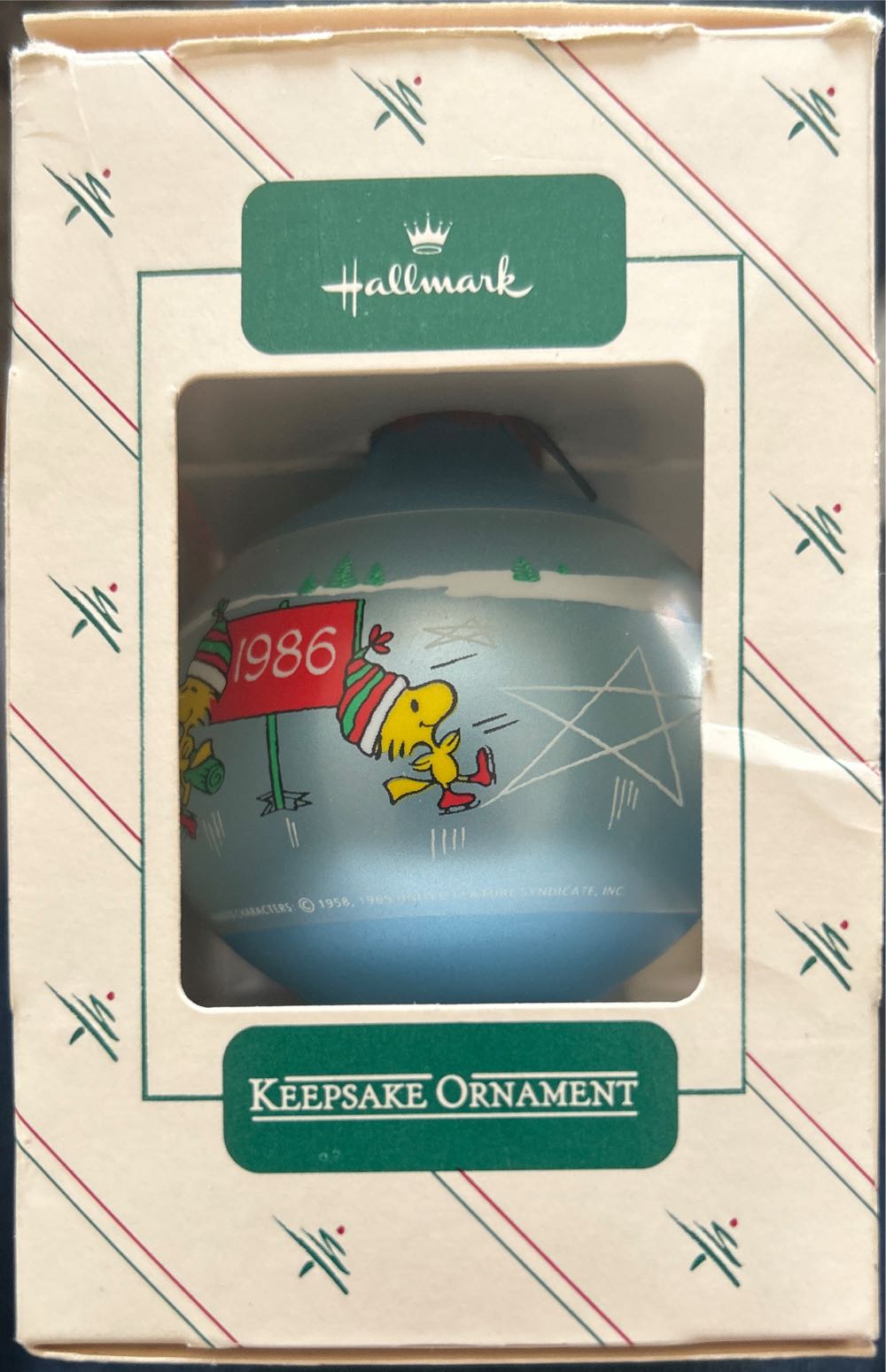 Peanuts Glass Ornament  (Peanuts) ornament collectible - Main Image 4