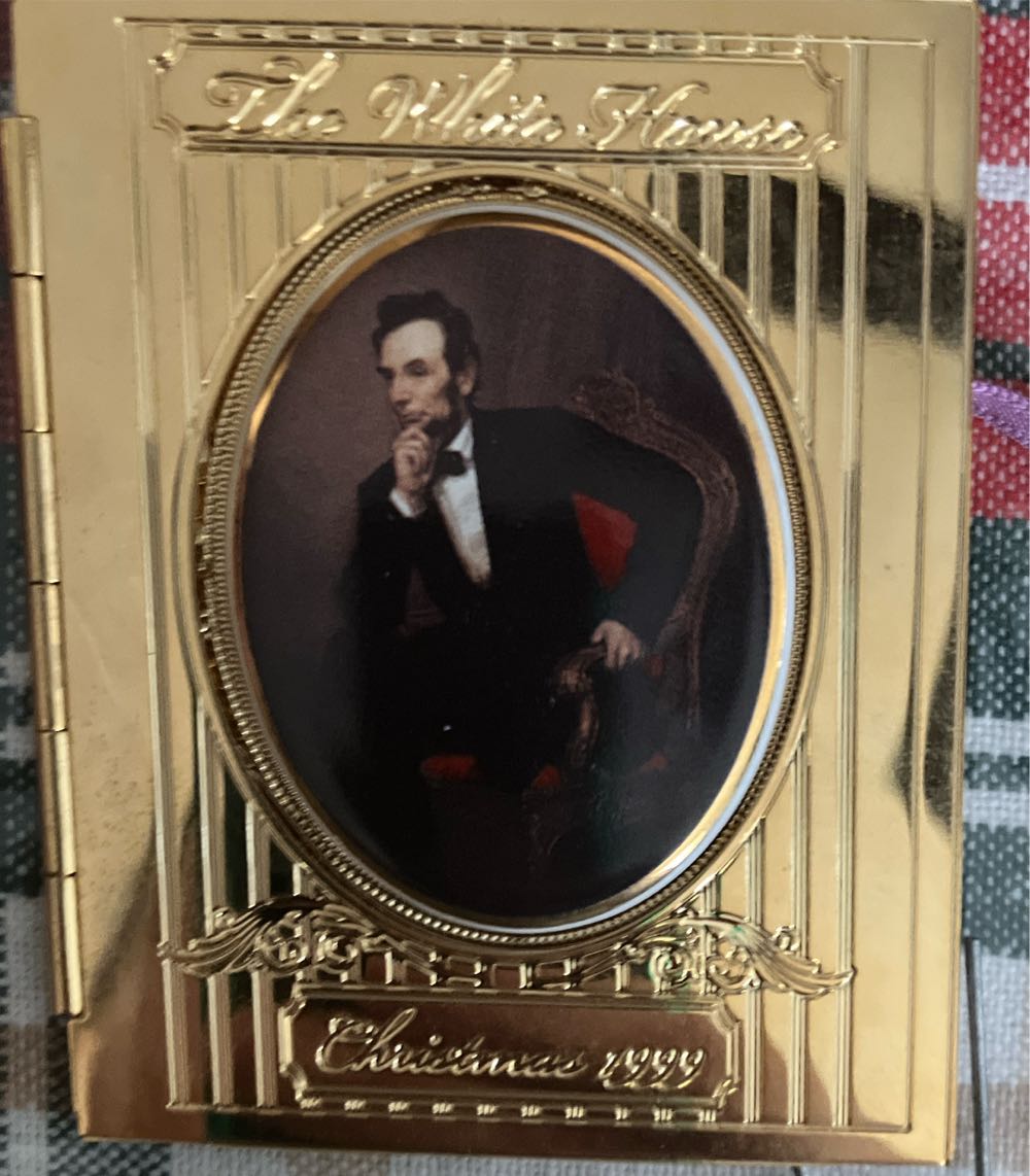 Lenox Lit Wonder Ball Hanging Ornament Tree Green