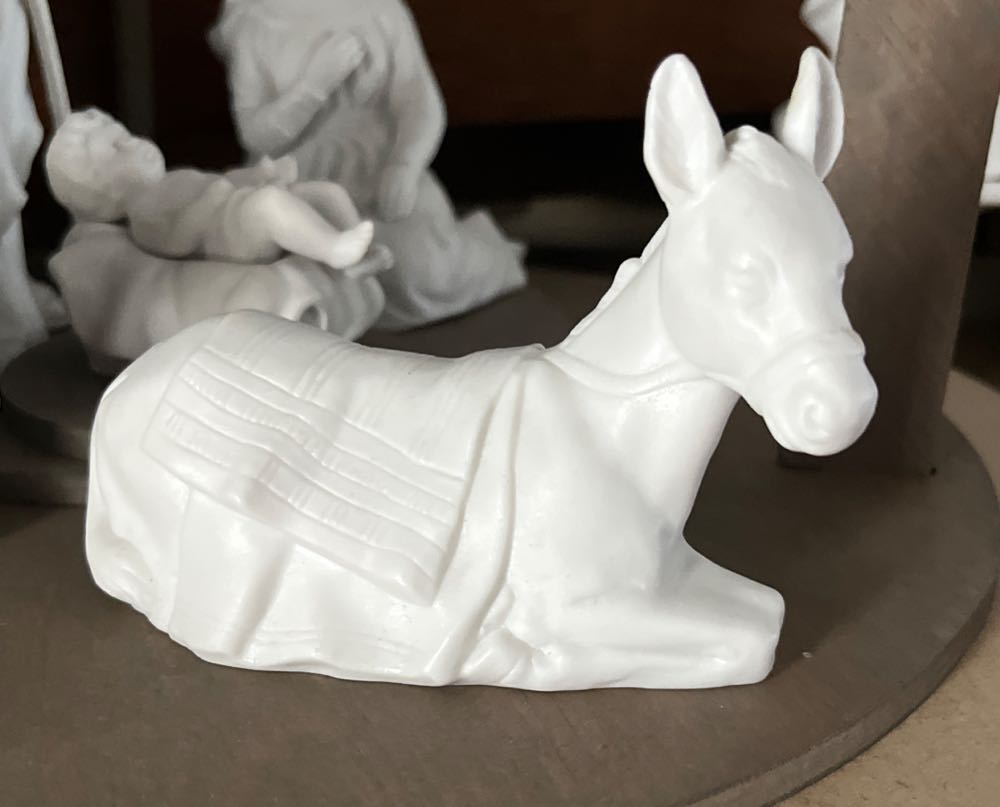 Christmas Nativity. Avon Nativity Collectibles. 1984. The Donkey. Porcelain Figurine. - Avon Nativity Collectibles (Avon: The Donkey) ornament collectible - Main Image 4