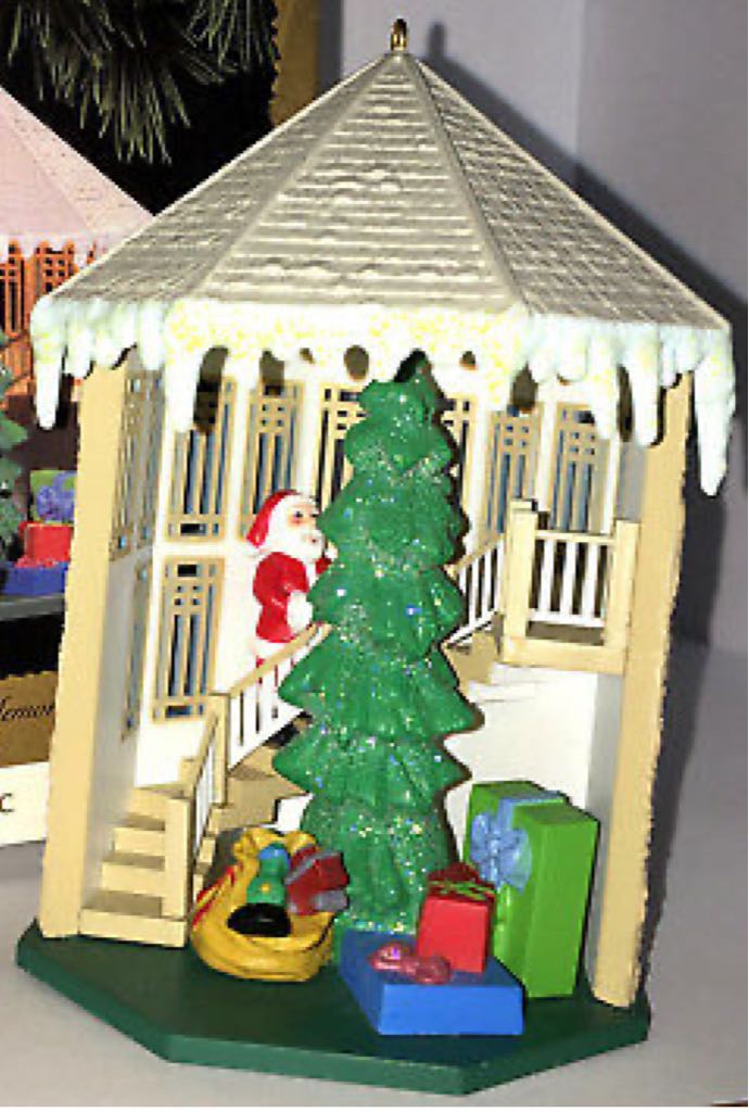 Treasured Memories  (Magic) ornament collectible - Main Image 2