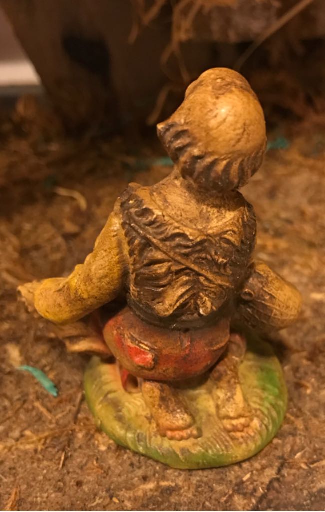 Marchi - (Set 10) - Shepherd - Kneeling - Shepherd (Nativity) ornament collectible - Main Image 2