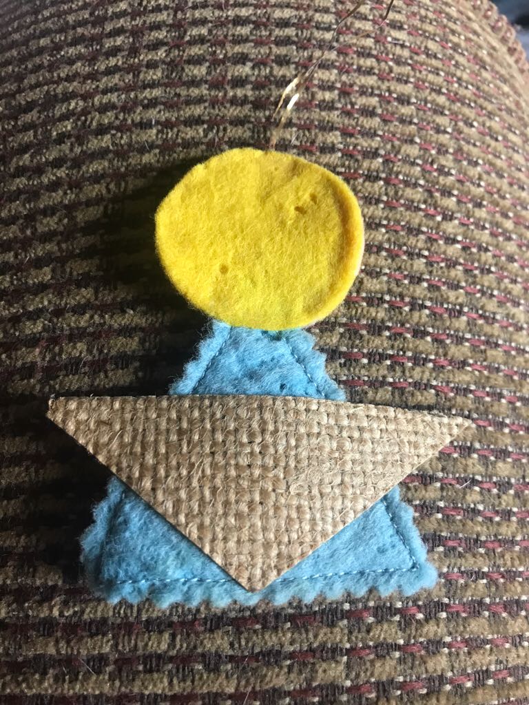 Felt - Angel - Angel (Nativity) ornament collectible - Main Image 2