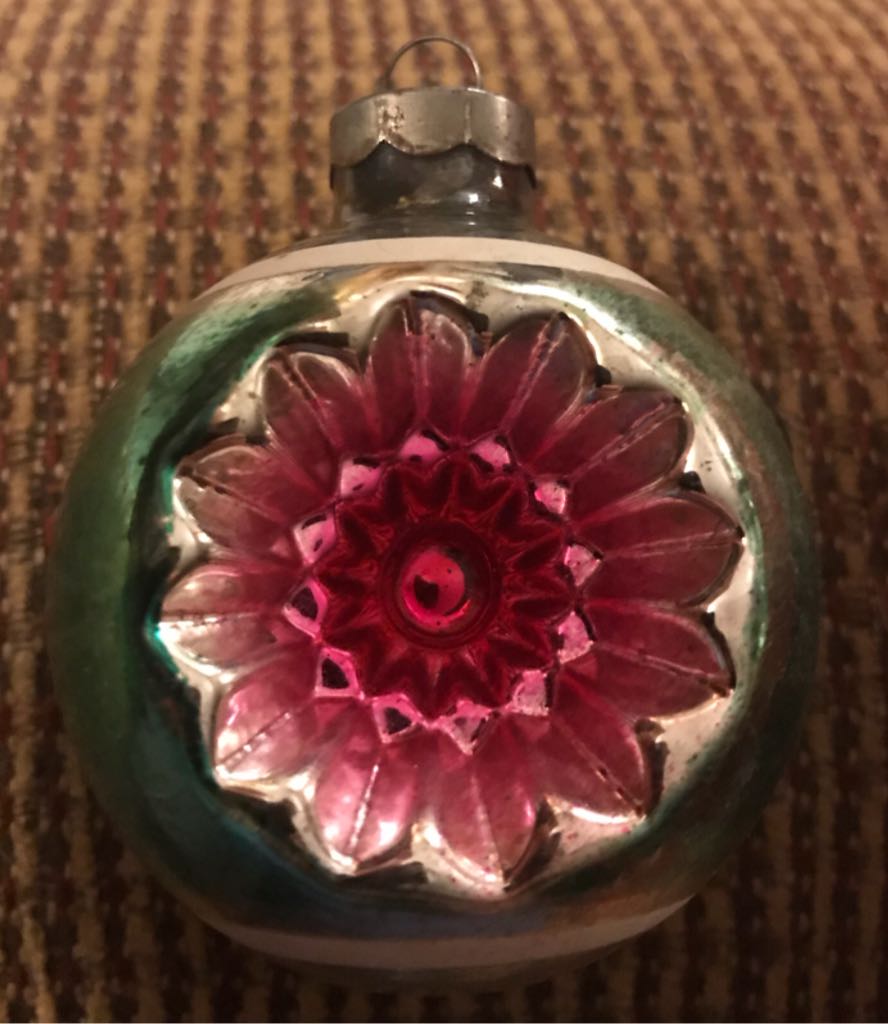 Doubl-Glo - Round - Double Reflector - Double Reflector (Round) ornament collectible - Main Image 2