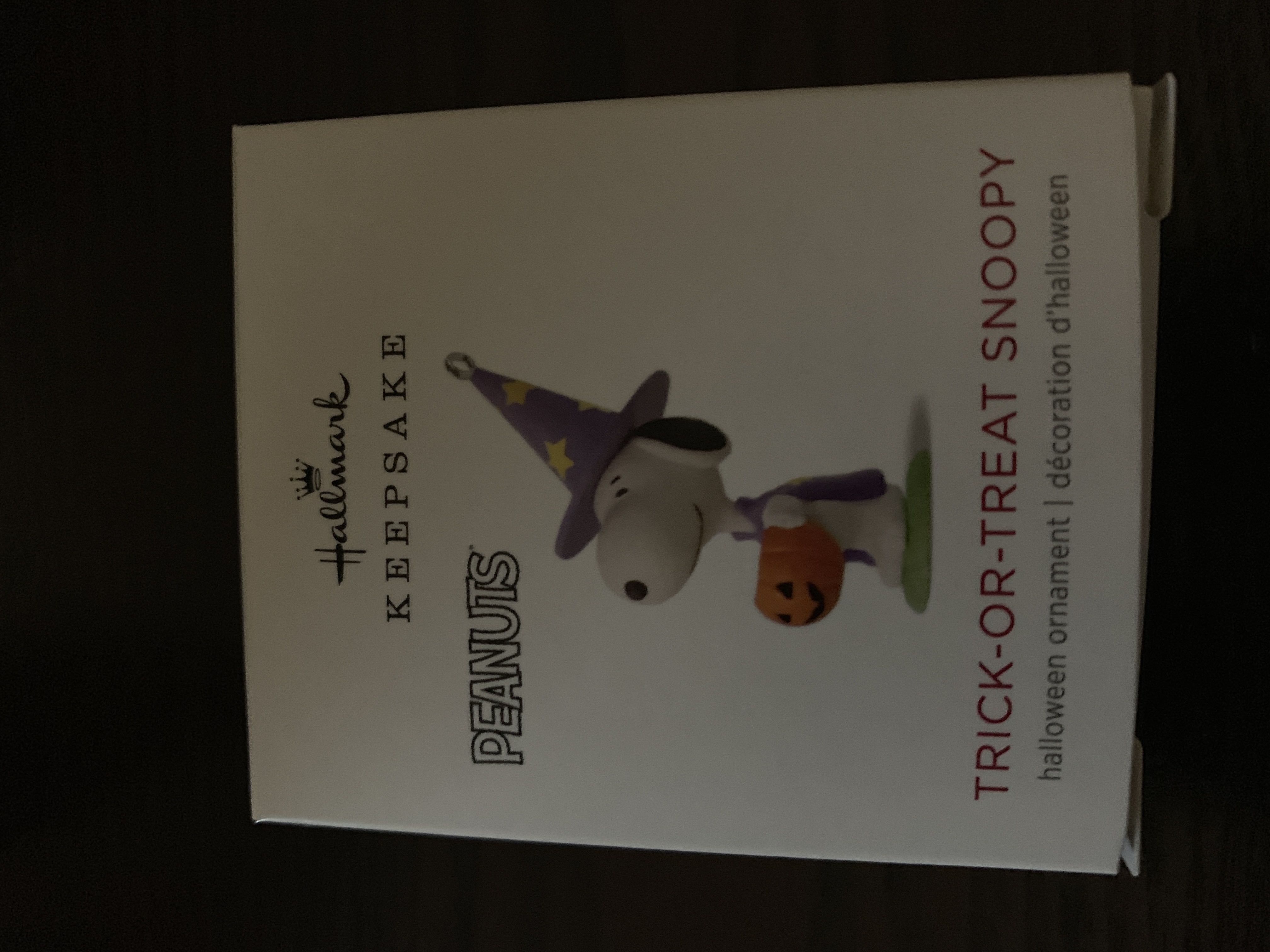 Trick-or-Treat Snoopy - Peanuts (Halloween) ornament collectible [Barcode 763795386642] - Main Image 1