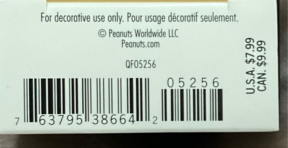 Trick-or-Treat Snoopy - Peanuts (Halloween) ornament collectible [Barcode 763795386642] - Main Image 3