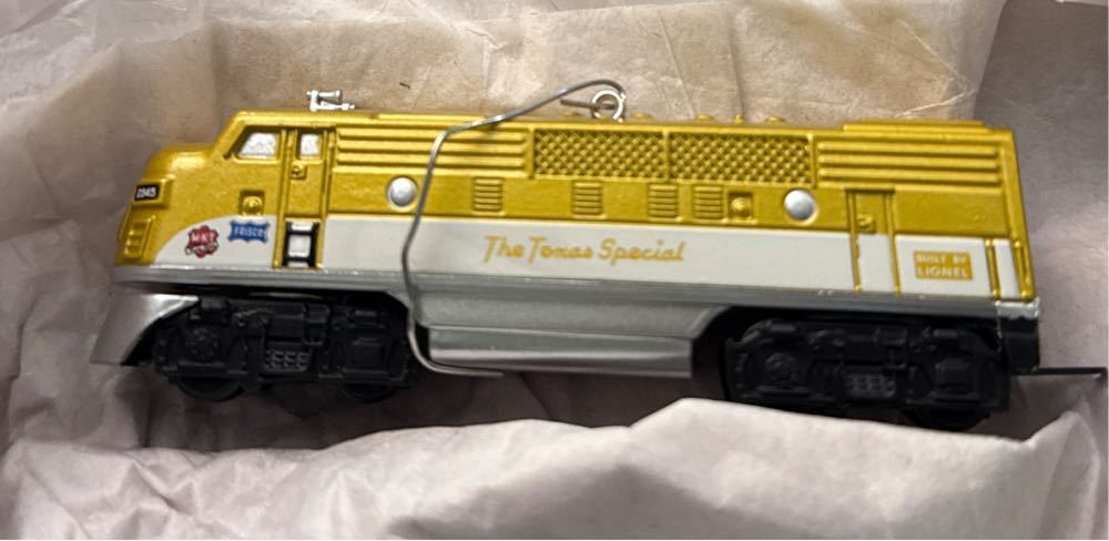 2245 P Texas Special Locomotives - Lionel Train Series (Trains) ornament collectible [Barcode 763795355815] - Main Image 4