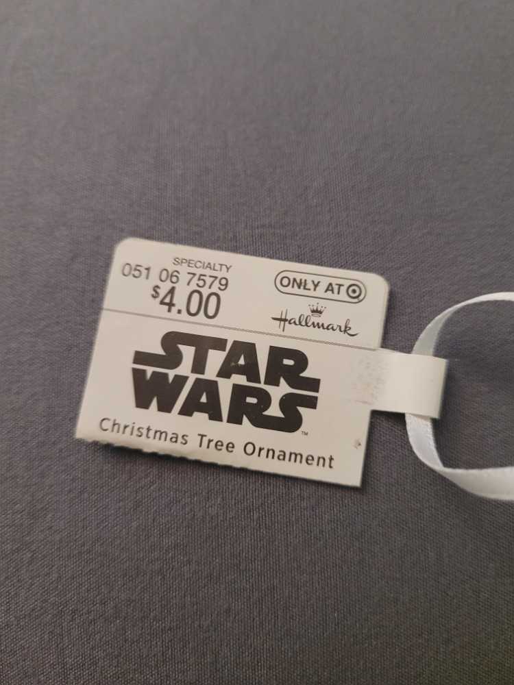 Yoda - Hallmark Keepsake (Star Wars) ornament collectible [Barcode 763795360796] - Main Image 4