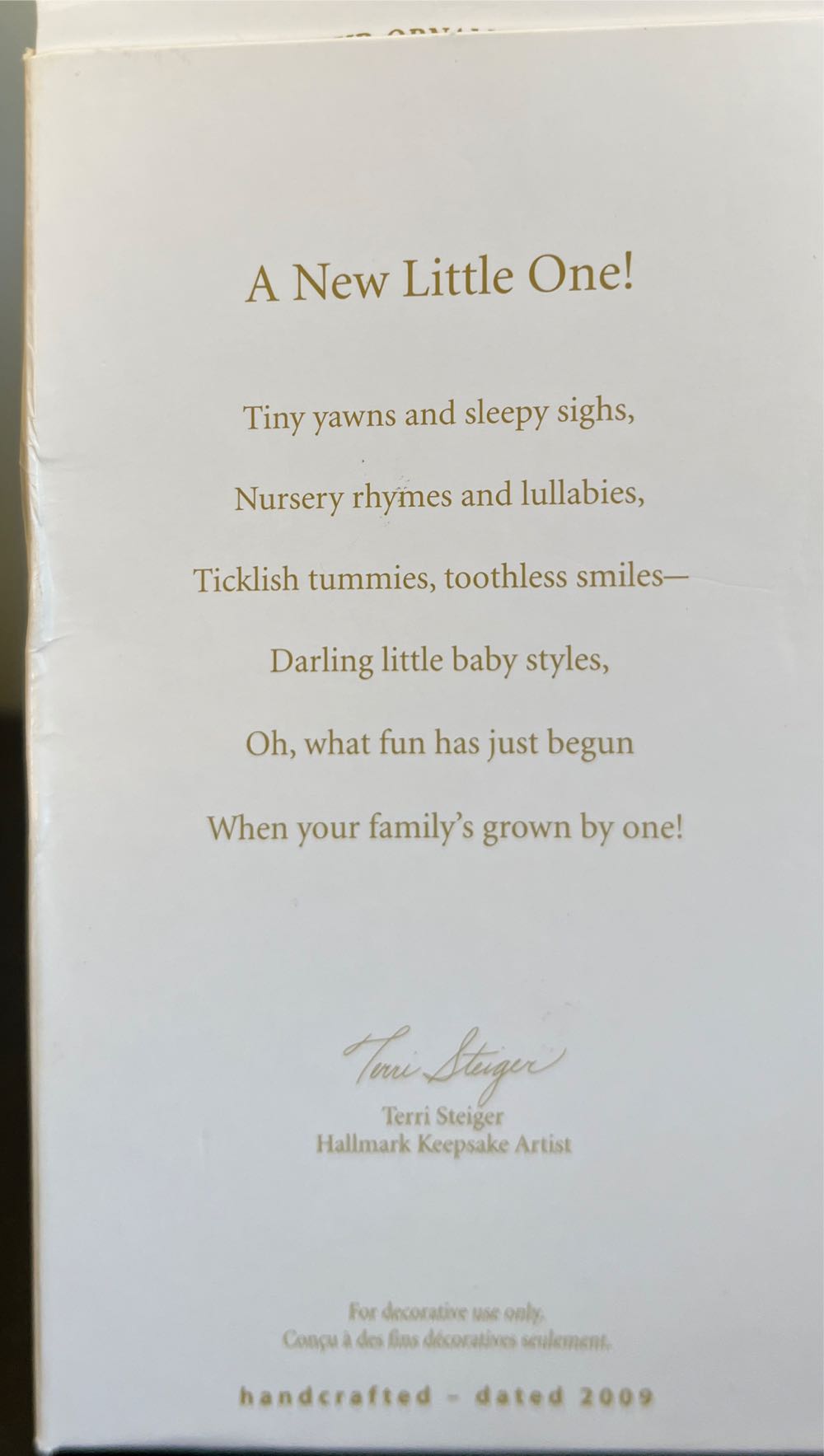 A New Little One! - Snowmen (Family) ornament collectible [Barcode 795902079178] - Main Image 2