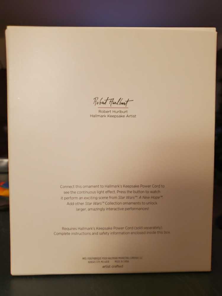 Millennium Falcon - Star Wars Storytellers (Star Wars: A New Hope) ornament collectible [Barcode 763795303403] - Main Image 3