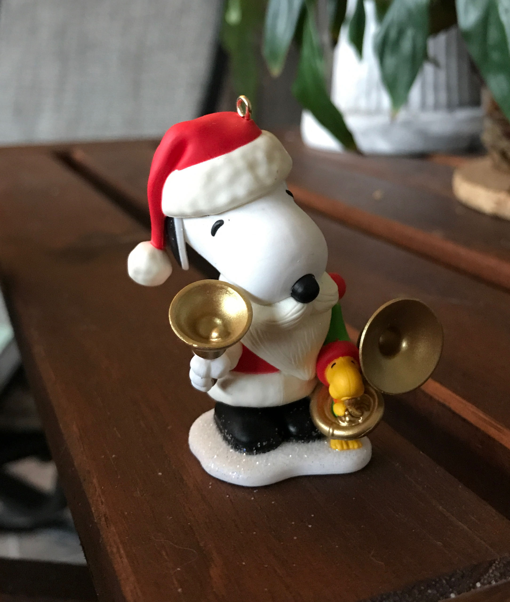 SOS#21  Bell-Ringer Snoopy - Spotlight On Snoopy (Snoopy) ornament collectible [Barcode 763795330393] - Main Image 3