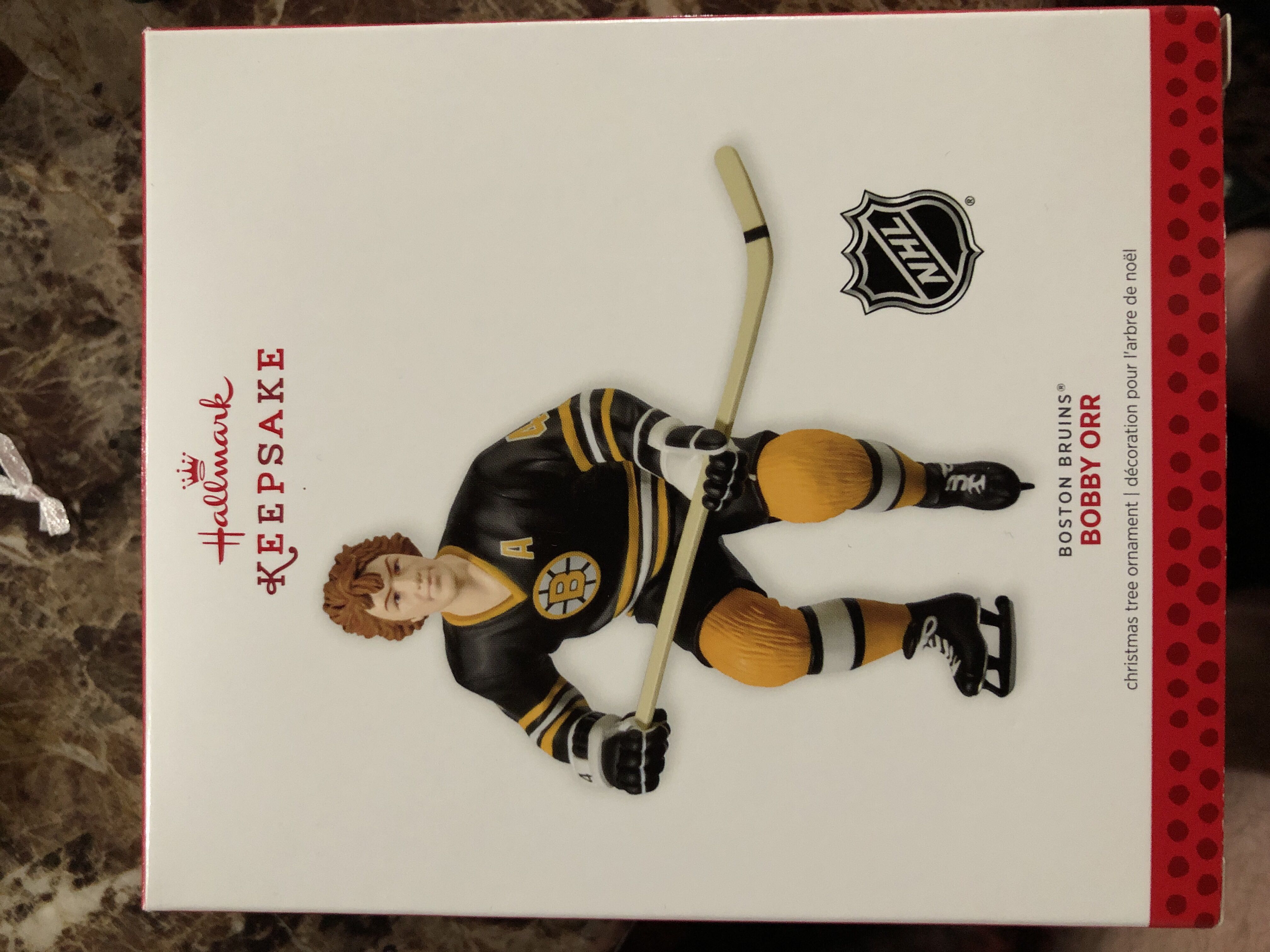 Putz - Village - White With Curvy Fence