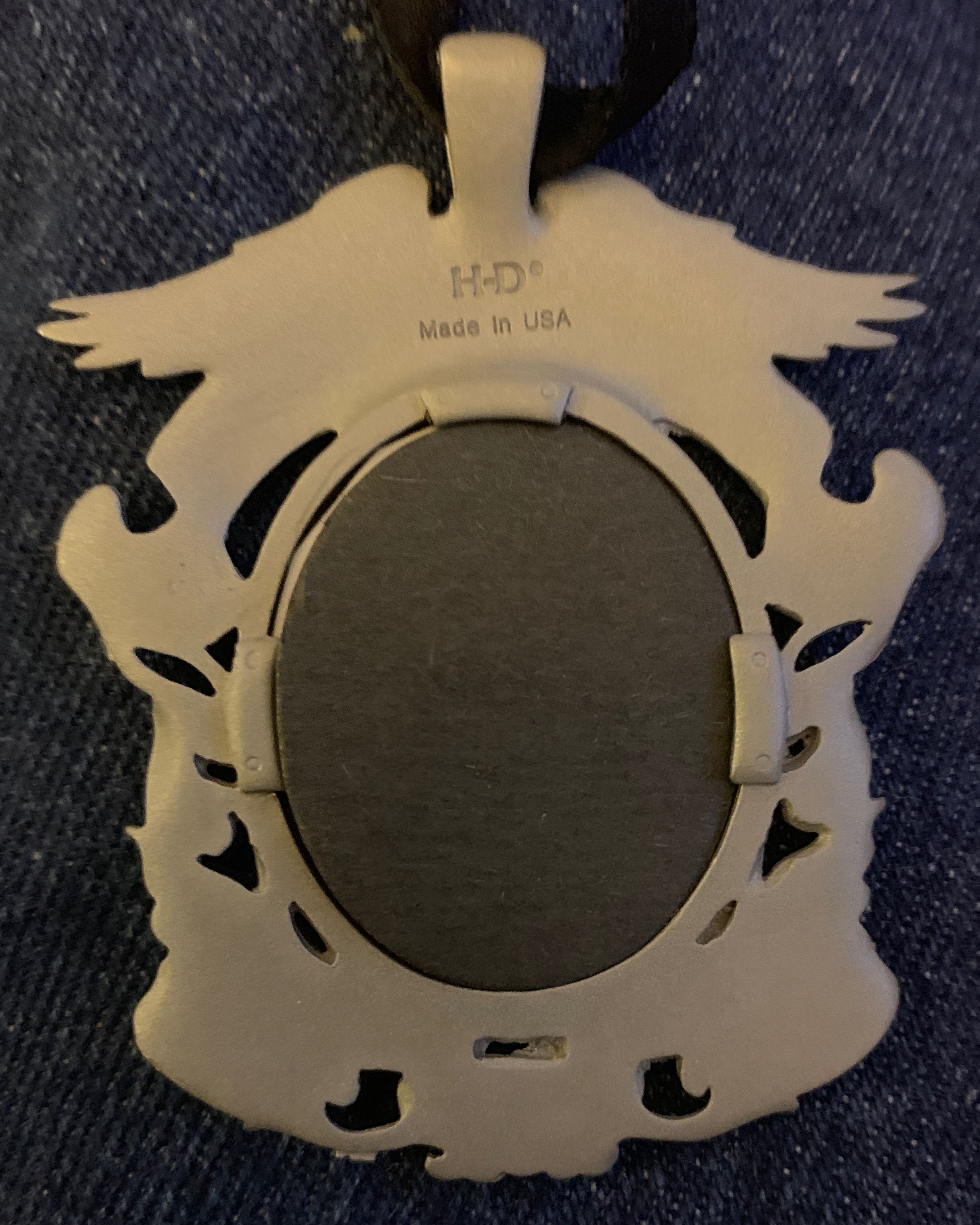 Pewter 2003 Harley Davidson Eagle Frame  ornament collectible - Main Image 2