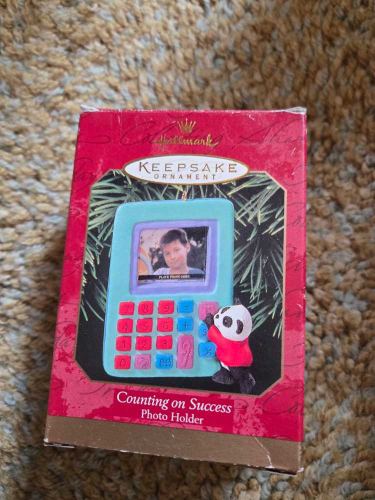 Counting On Success  (Photo Ornament) ornament collectible [Barcode 015012493672] - Main Image 2