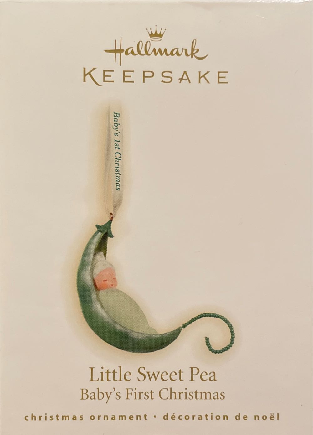Little Sweet Pea - Baby’s First Christmas (Family) ornament collectible [Barcode 795902086237] - Main Image 2