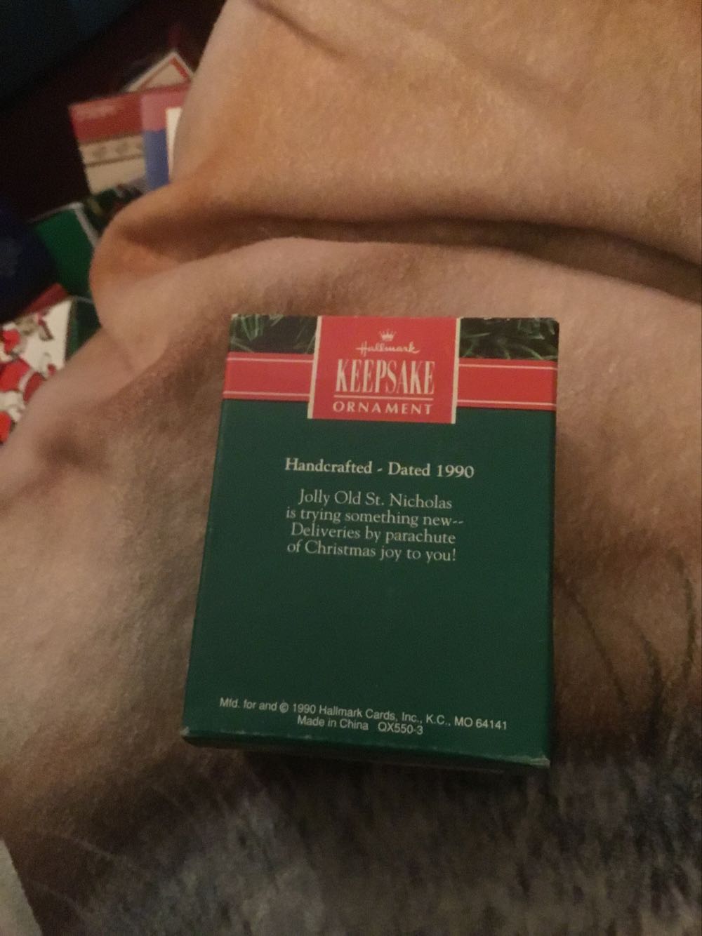 Joy Is In The Air  ornament collectible [Barcode 070000027437] - Main Image 2