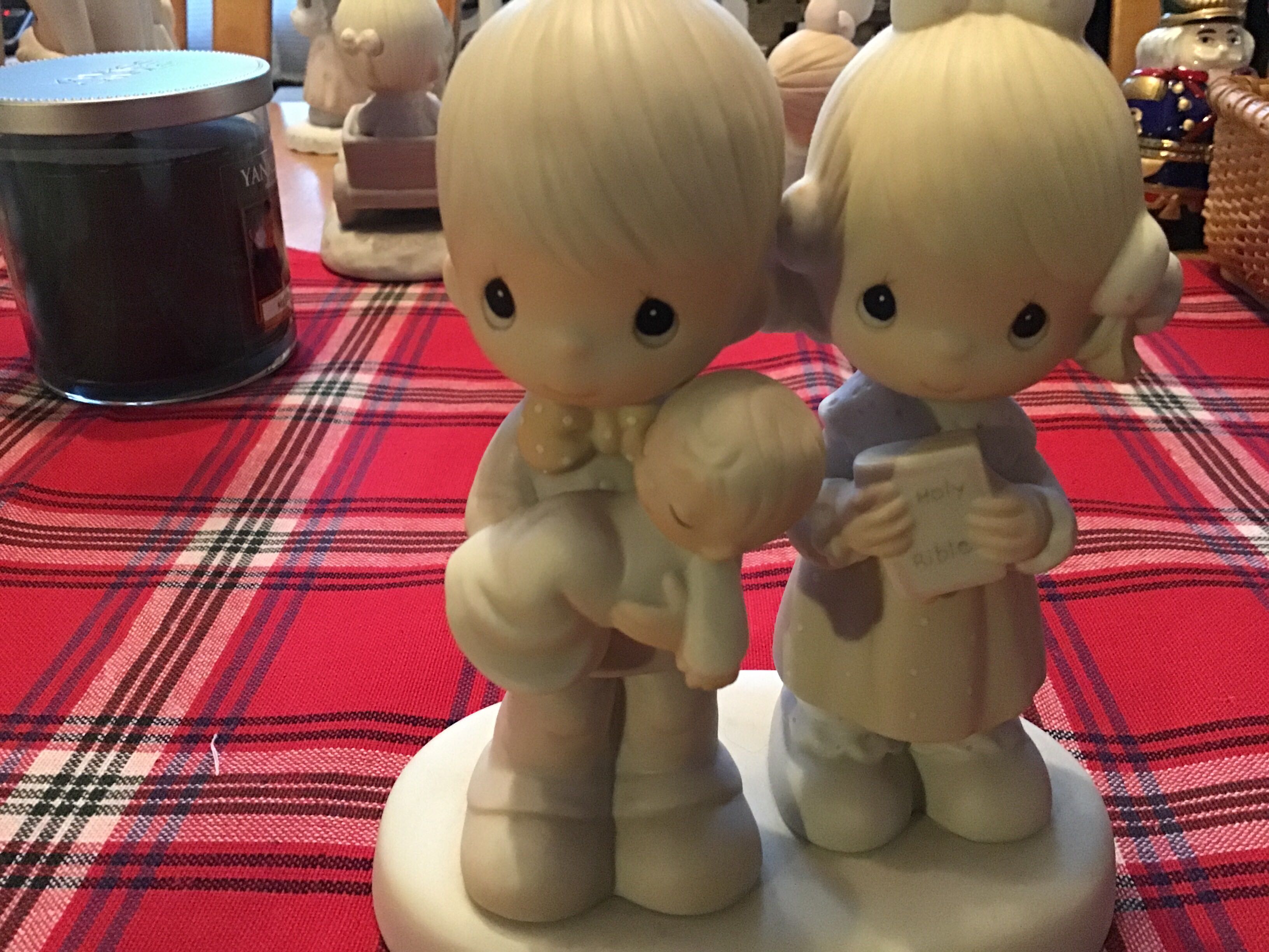 Shiny Brite - Round - Poinsettias - Red