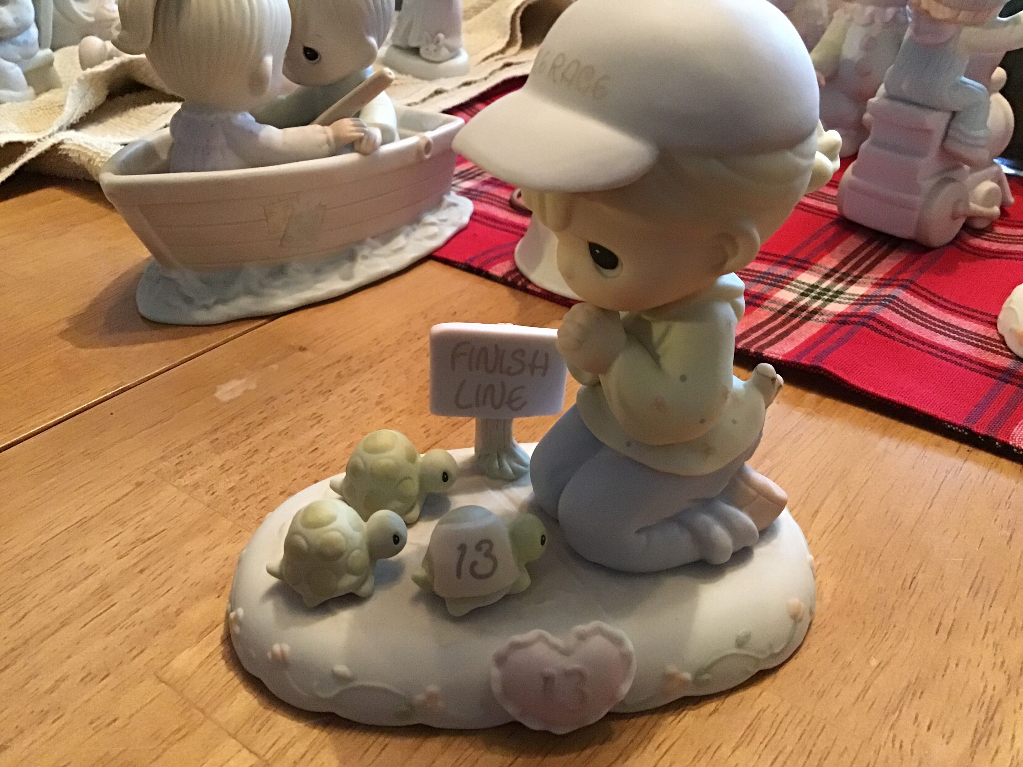 BB-8 Mystery Box Gold 4