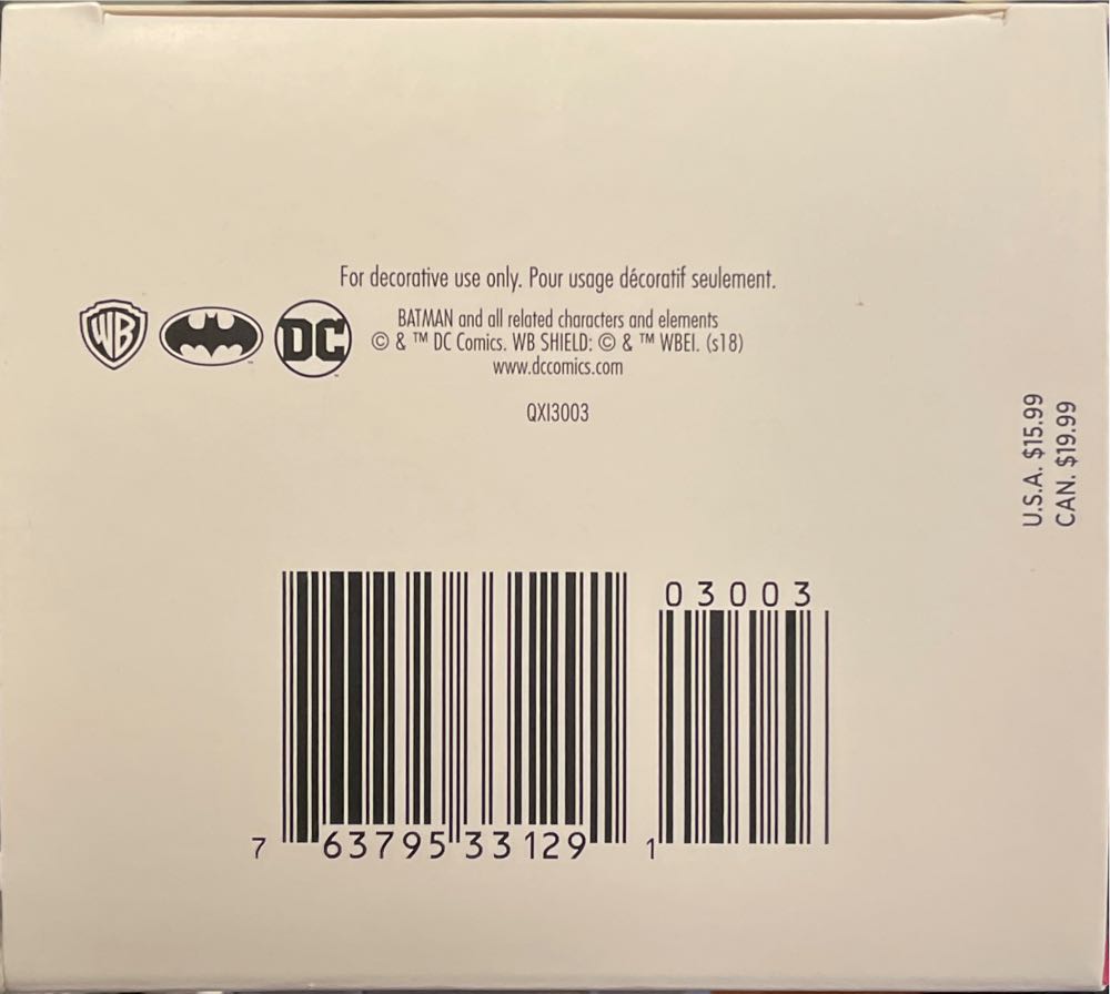 Batman: Rebirth - Batman (Movies) ornament collectible [Barcode 763795331291] - Main Image 3