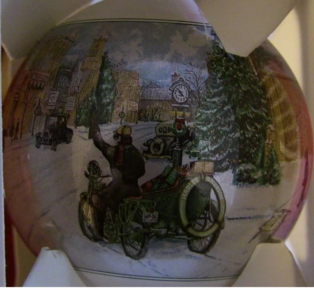 Glass 1986 Harley Davidson  ornament collectible - Main Image 2