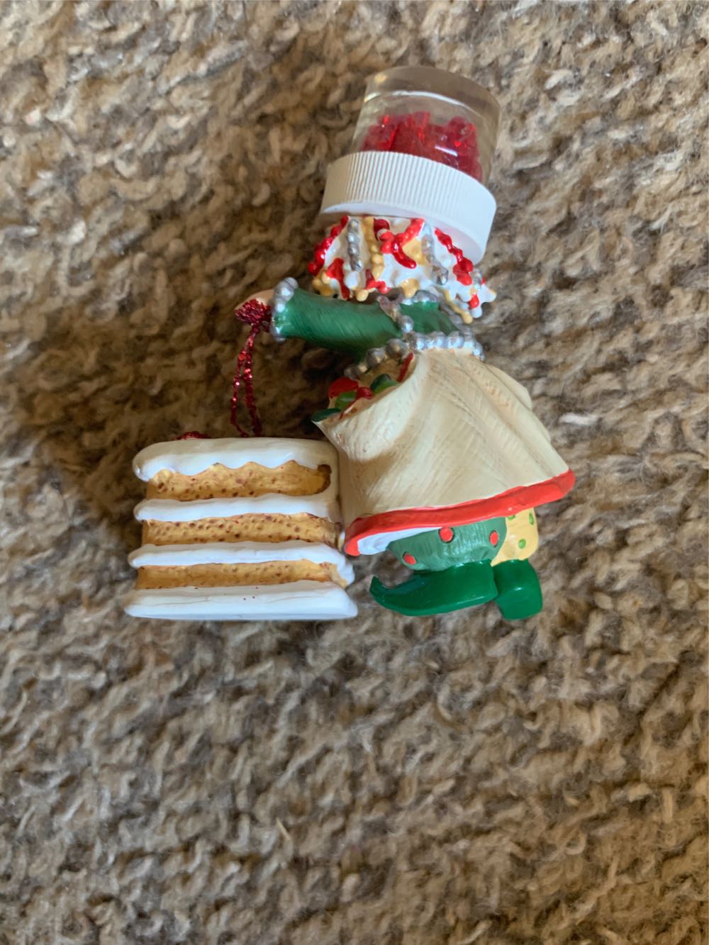 Sprinkle  - The Merry Bakers (Baking) ornament collectible [Barcode 015012926552] - Main Image 4