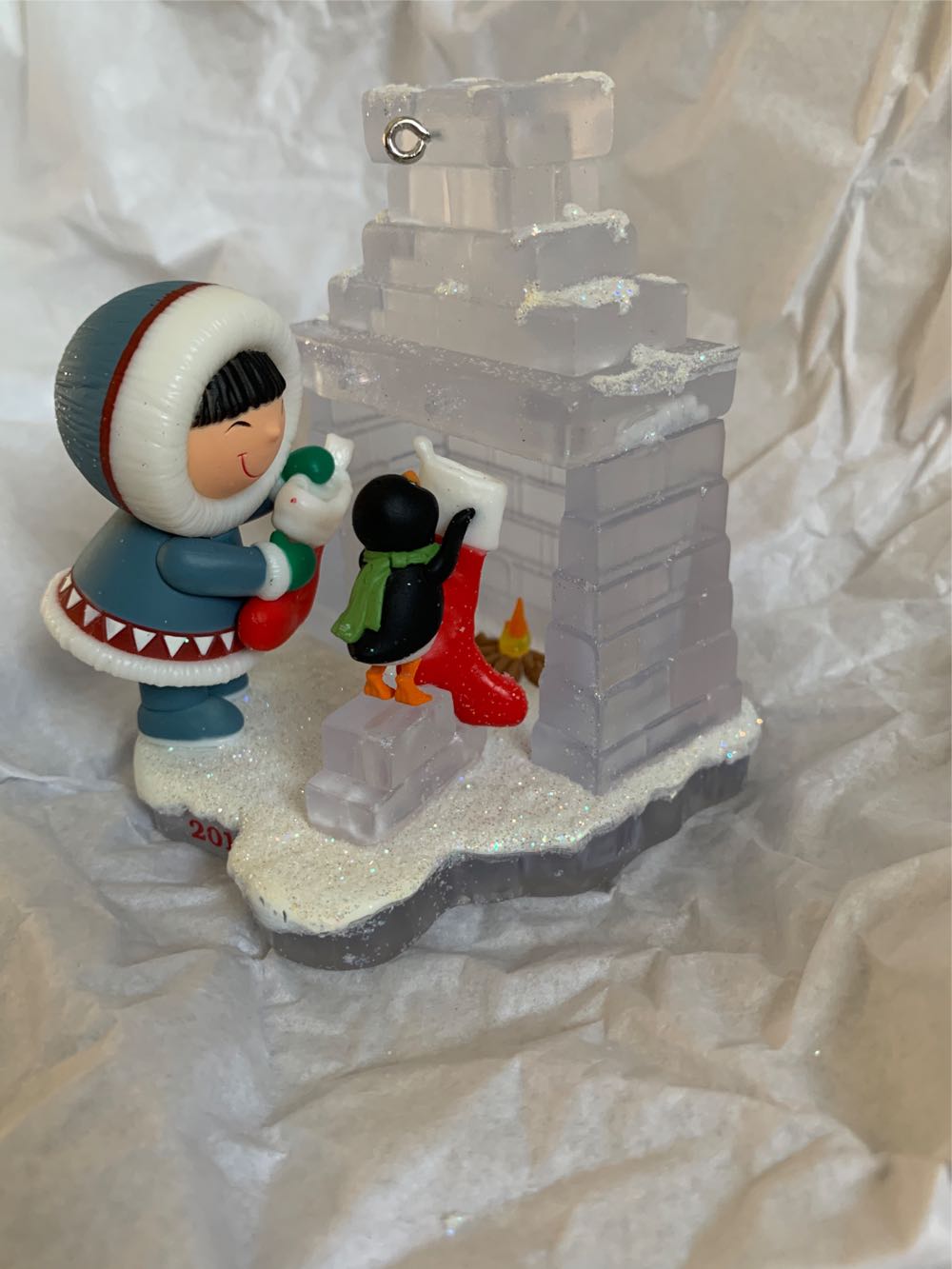 Frosty Friends #39 - Frosty Friends (Eskimo & Penguin) ornament collectible [Barcode 763795332267] - Main Image 3