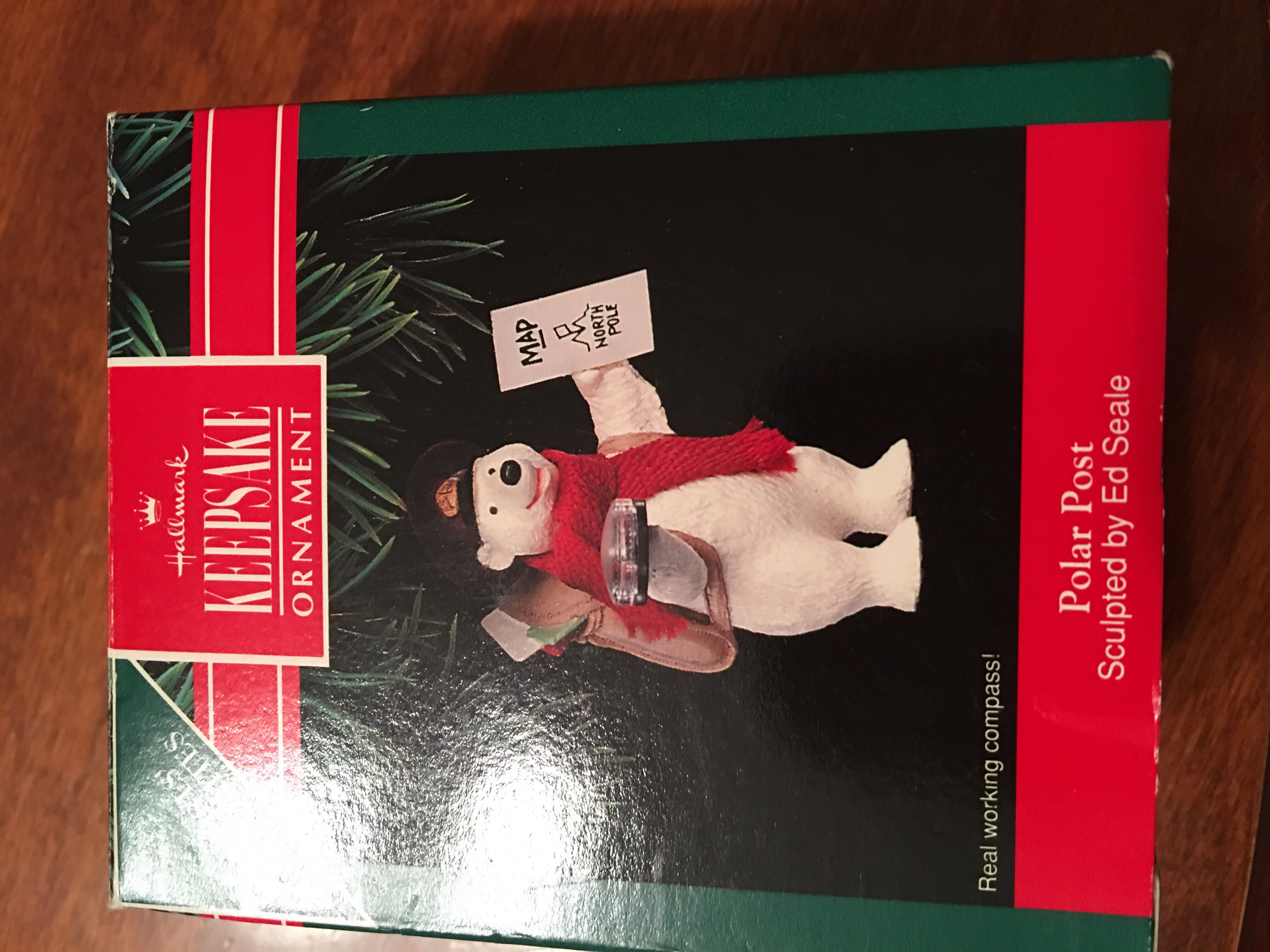 Polar Post  (Polar Bear) ornament collectible [Barcode 070000027444] - Main Image 1