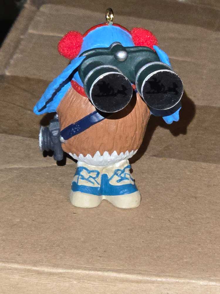 Bird Watcher  (Artist’s Favorites) ornament collectible [Barcode 015012027259] - Main Image 4