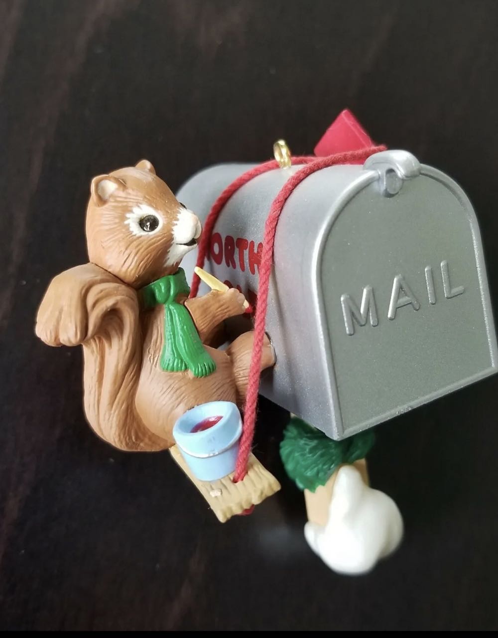 Making It Bright - Artists’ Favorites (Animal, Squirrel, Mailbox) ornament collectible [Barcode 015012117417] - Main Image 4