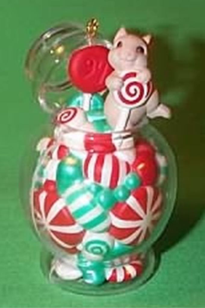Candy Caper - Mice (Candy) ornament collectible [Barcode 015012139143] - Main Image 2