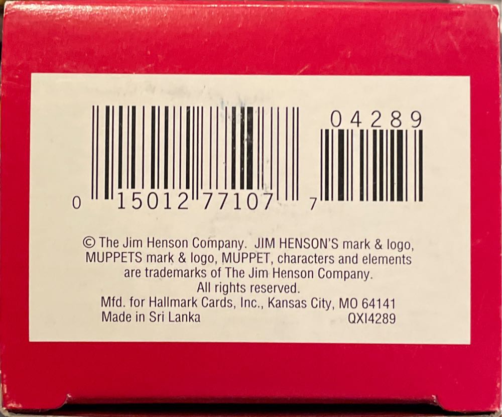 On Frozen Pond - Jim Henson’s Muppets (The Muppets) ornament collectible [Barcode 015012771077] - Main Image 3