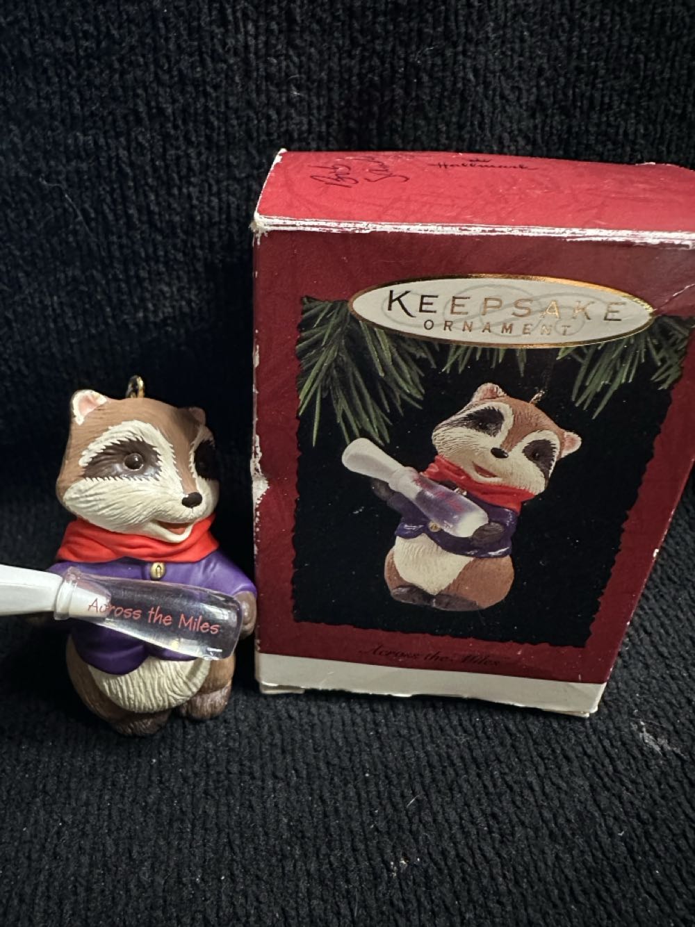 Across The Miles - Across The Miles (Racoon / Across The Miles) ornament collectible [Barcode 015012107609] - Main Image 4