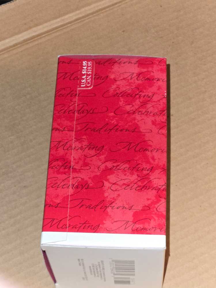 Gone With The Wind- Scarlett O’Hara #4 - Collector’s Series (Gone With The Wind) ornament collectible [Barcode 015012564389] - Main Image 4