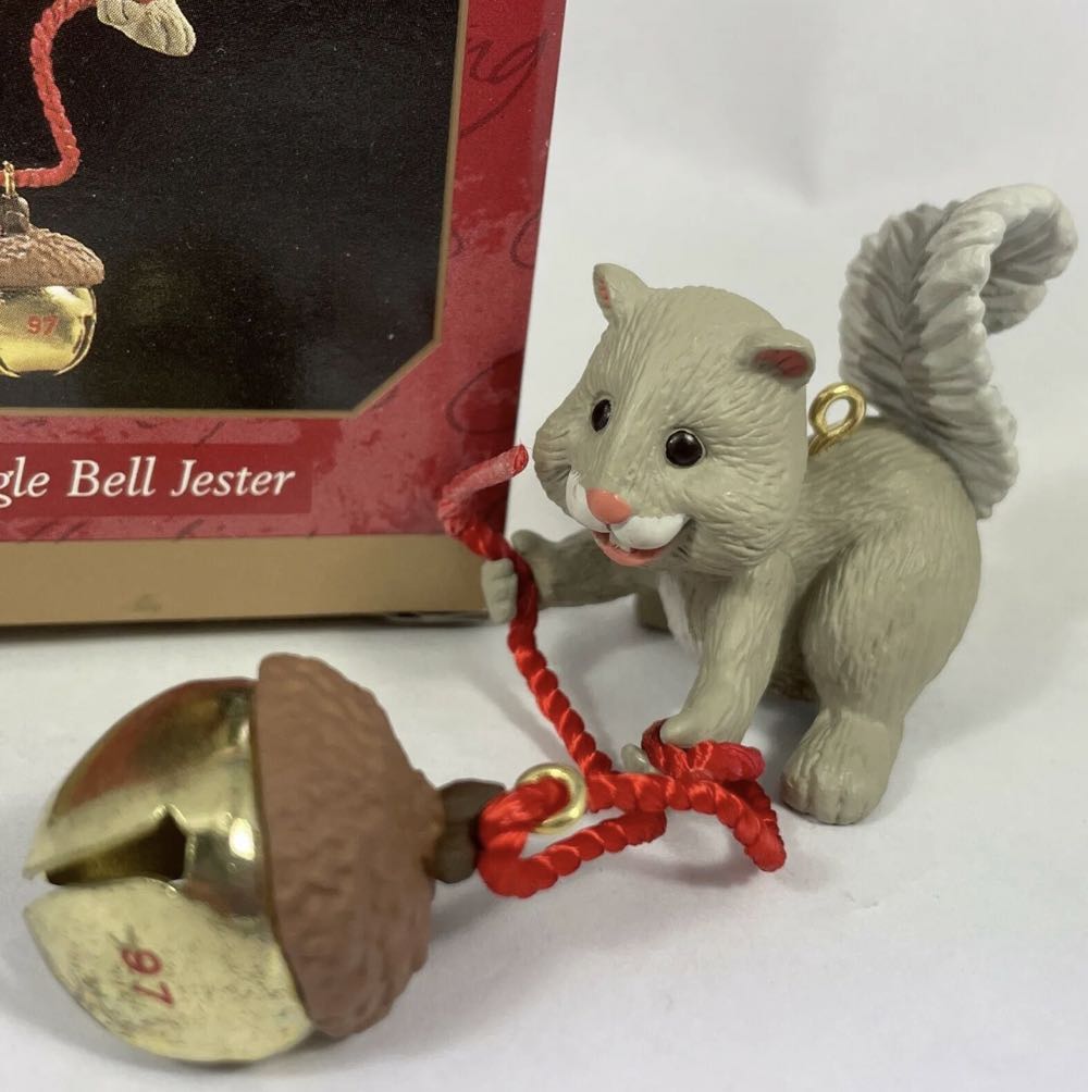 Jingle Bell Jester - None (Acorn- Squirrel) ornament collectible [Barcode 015012378221] - Main Image 2