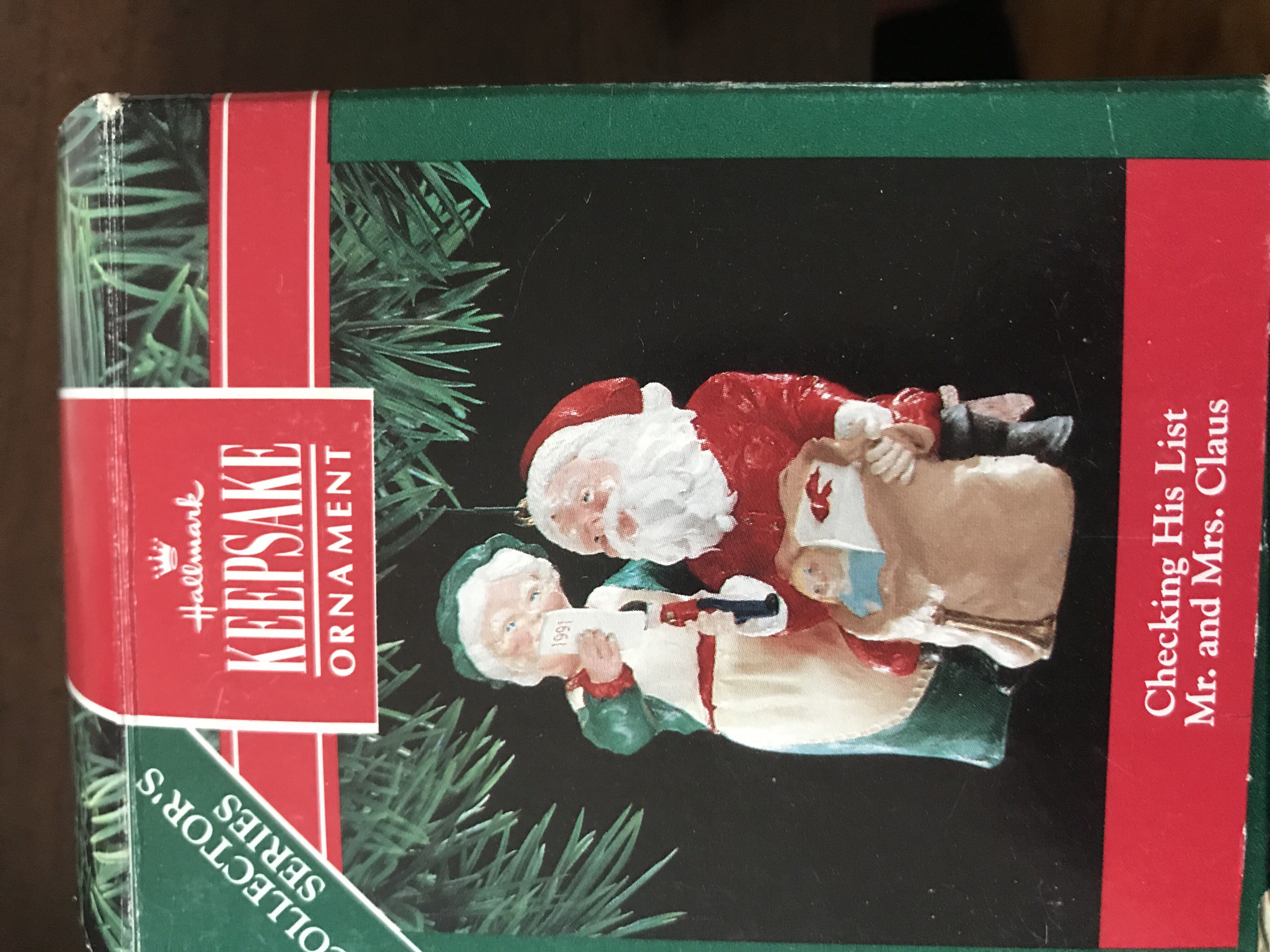 Mr And Mrs Claus #6 Checking His List - Mr And Mrs Claus (Santa) ornament collectible [Barcode 070000027499] - Main Image 1