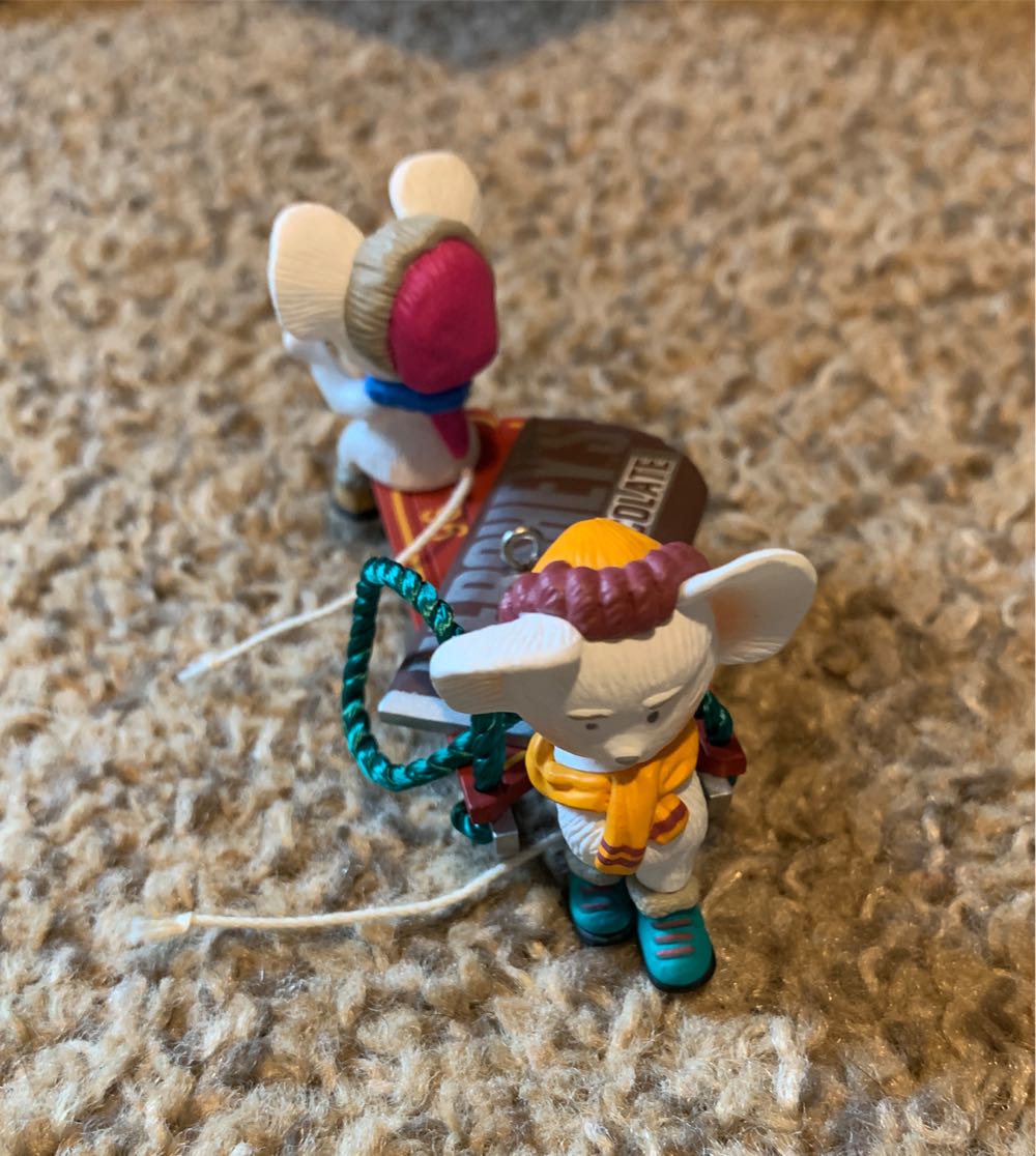 Time For A Treat - Hershey’s (Mice, Sled, Candy) ornament collectible [Barcode 015012284836] - Main Image 4