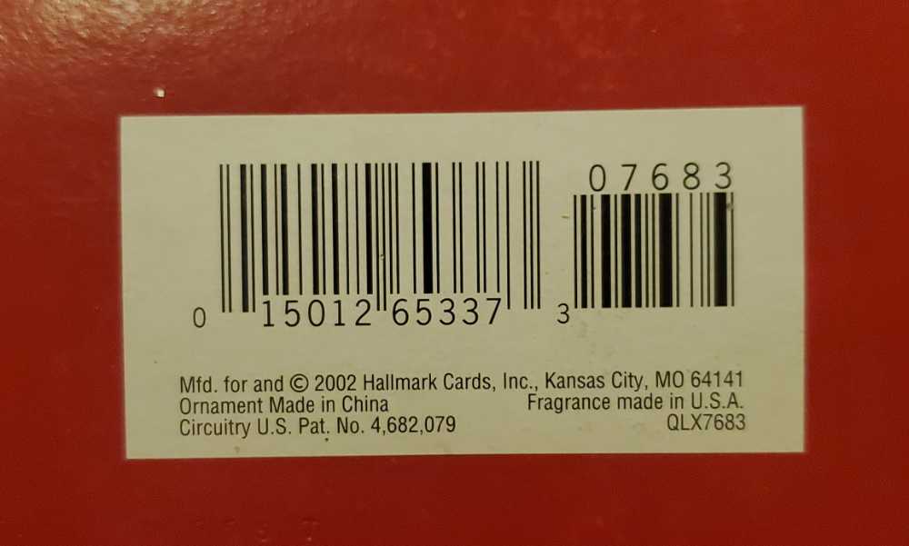 Gingerbread Cottage - Magic Plug-in (Gingerbread House) ornament collectible [Barcode 015012653373] - Main Image 3