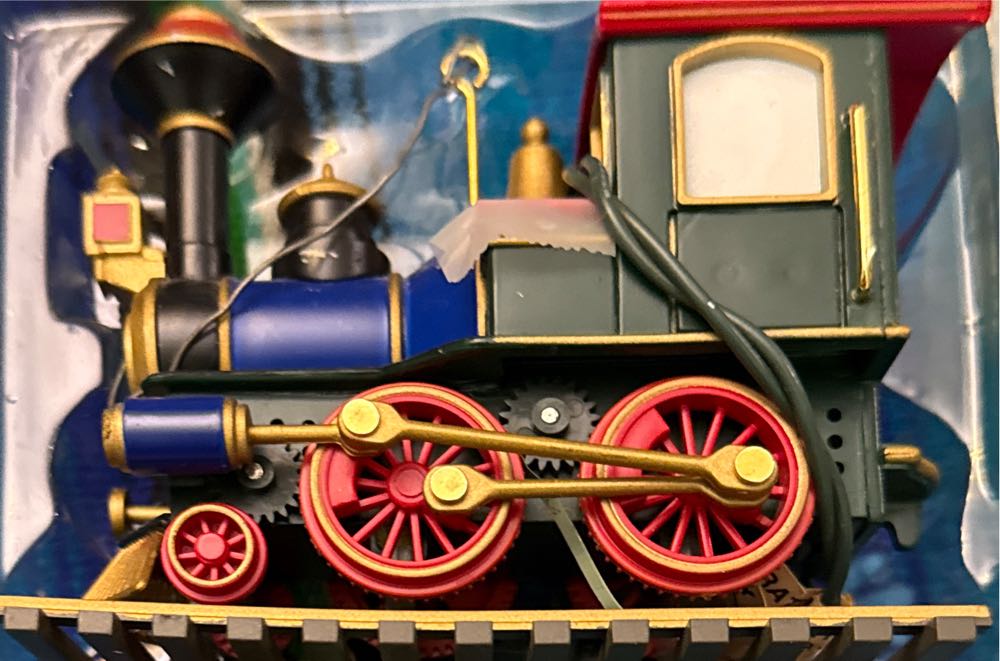 Santa Special - Trains (Trains) ornament collectible [Barcode 070000027581] - Main Image 4