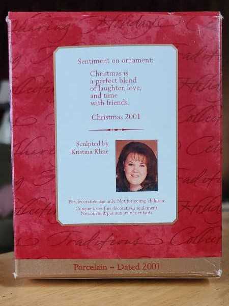 A Perfect Blend - Family ornament collectible [Barcode 015012636307] - Main Image 2