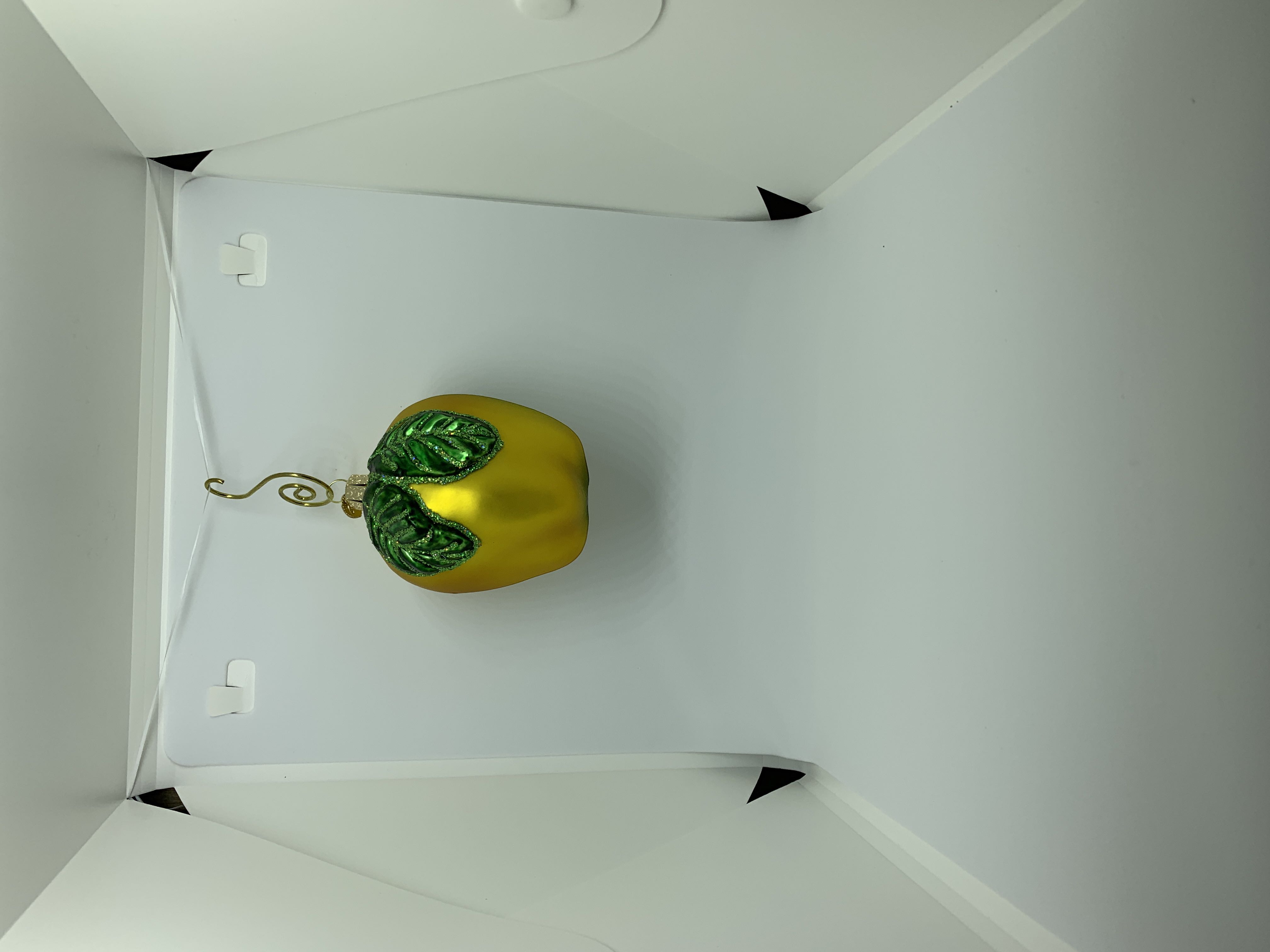 Apple  ornament collectible - Main Image 2