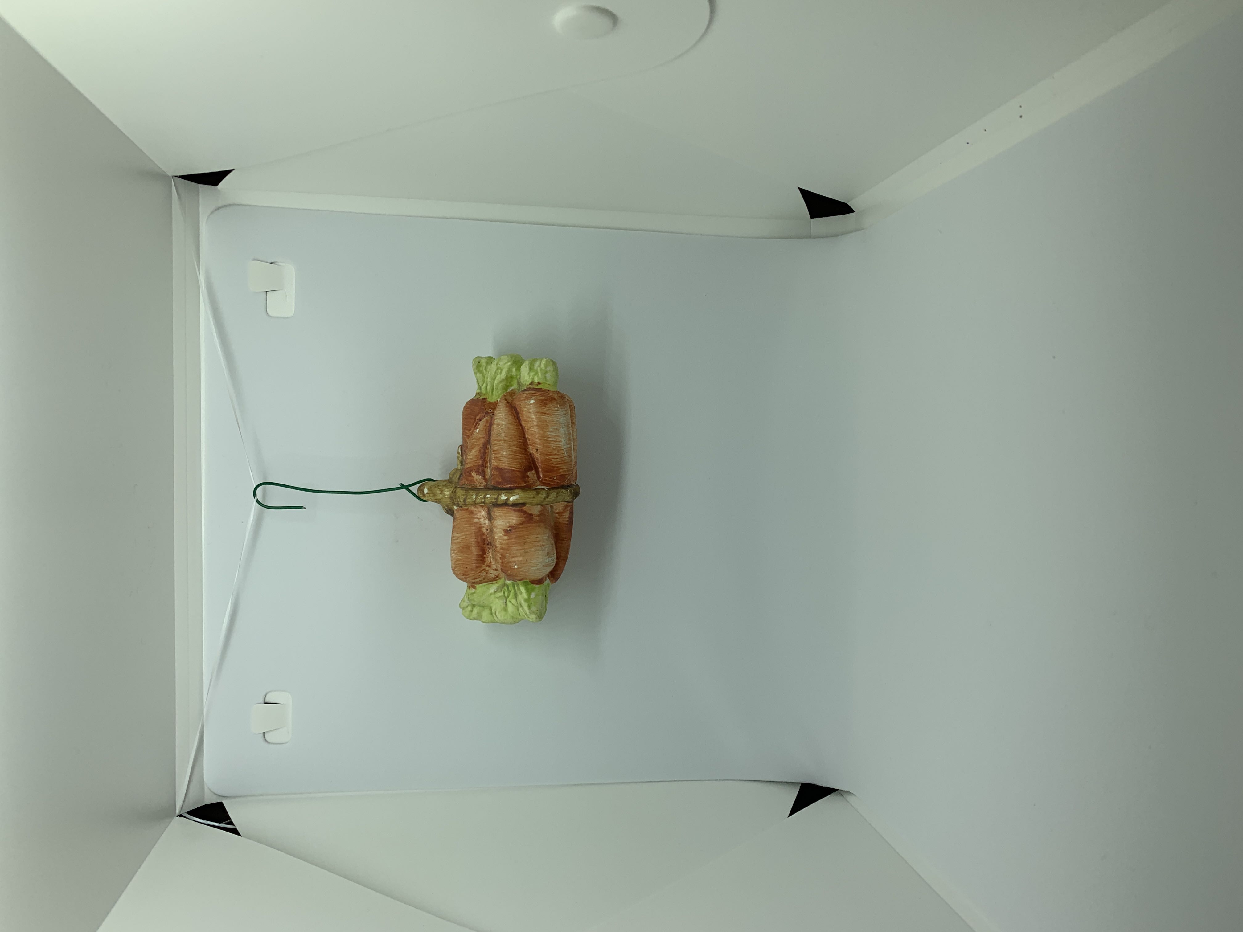 Carrot  ornament collectible - Main Image 2